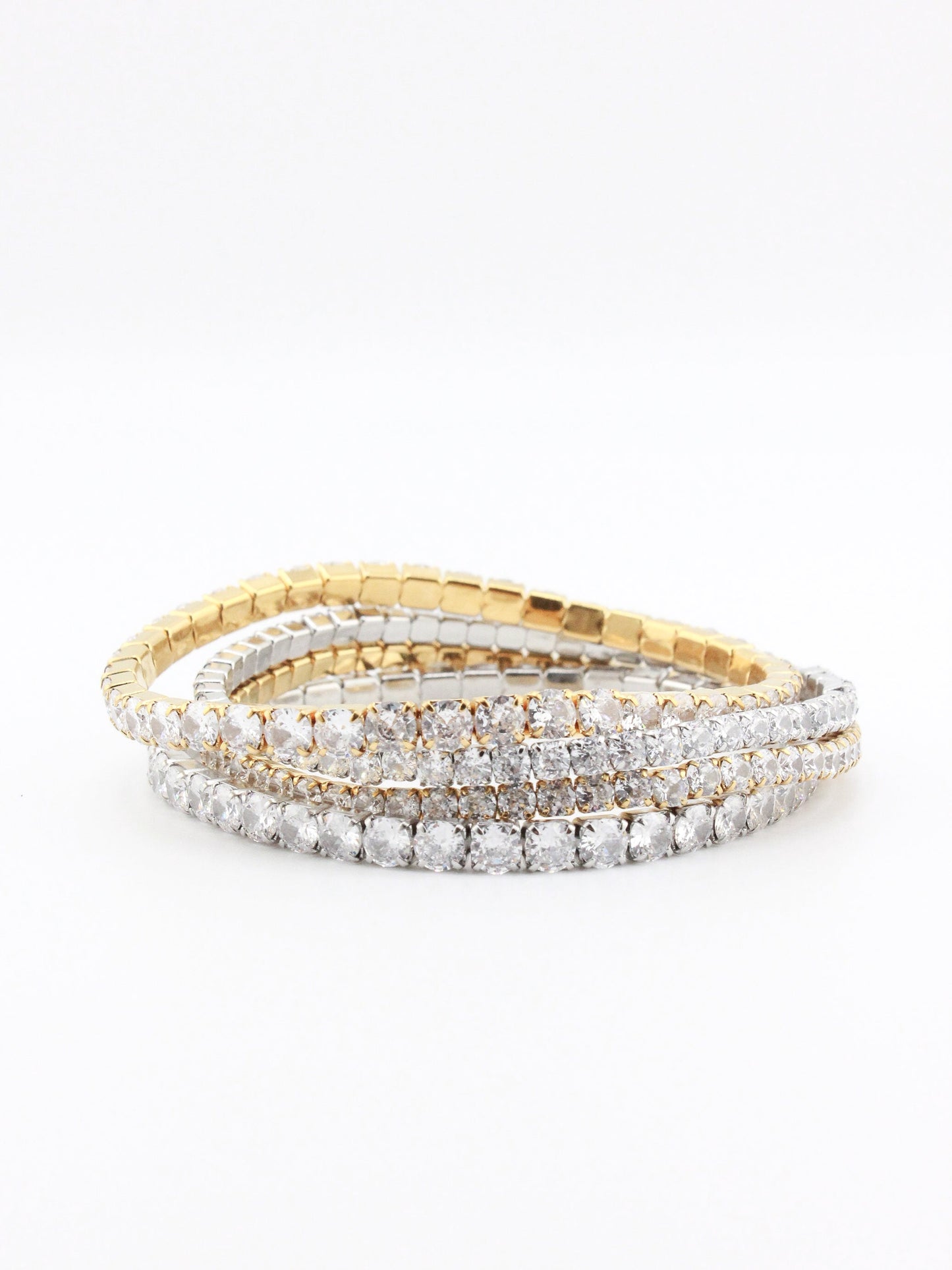 Luxe CZ Bracelet in Elegant Design