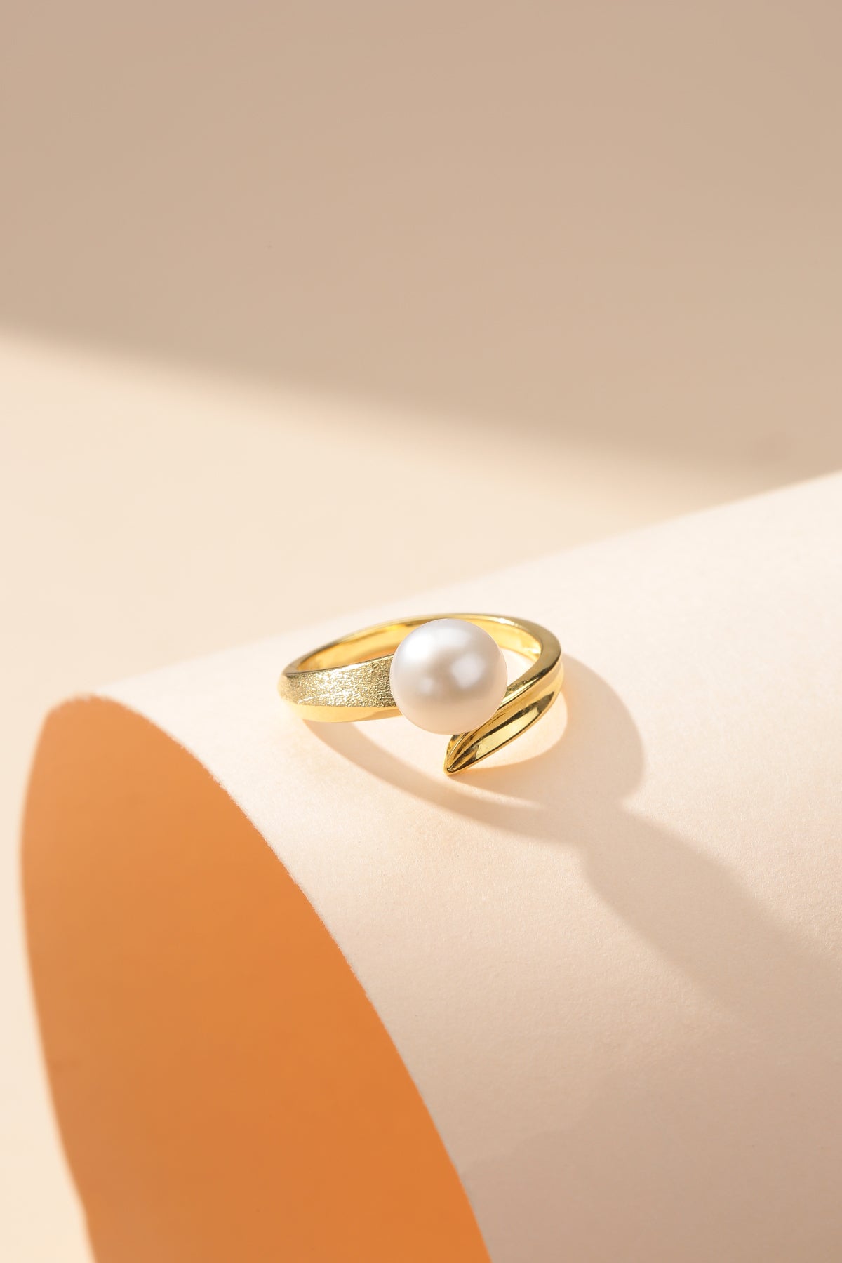 Freshwater Pearl and Ariadne Style Ring