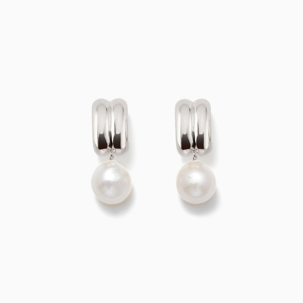 Elegant Silver Earrings for Everyday Wear 8