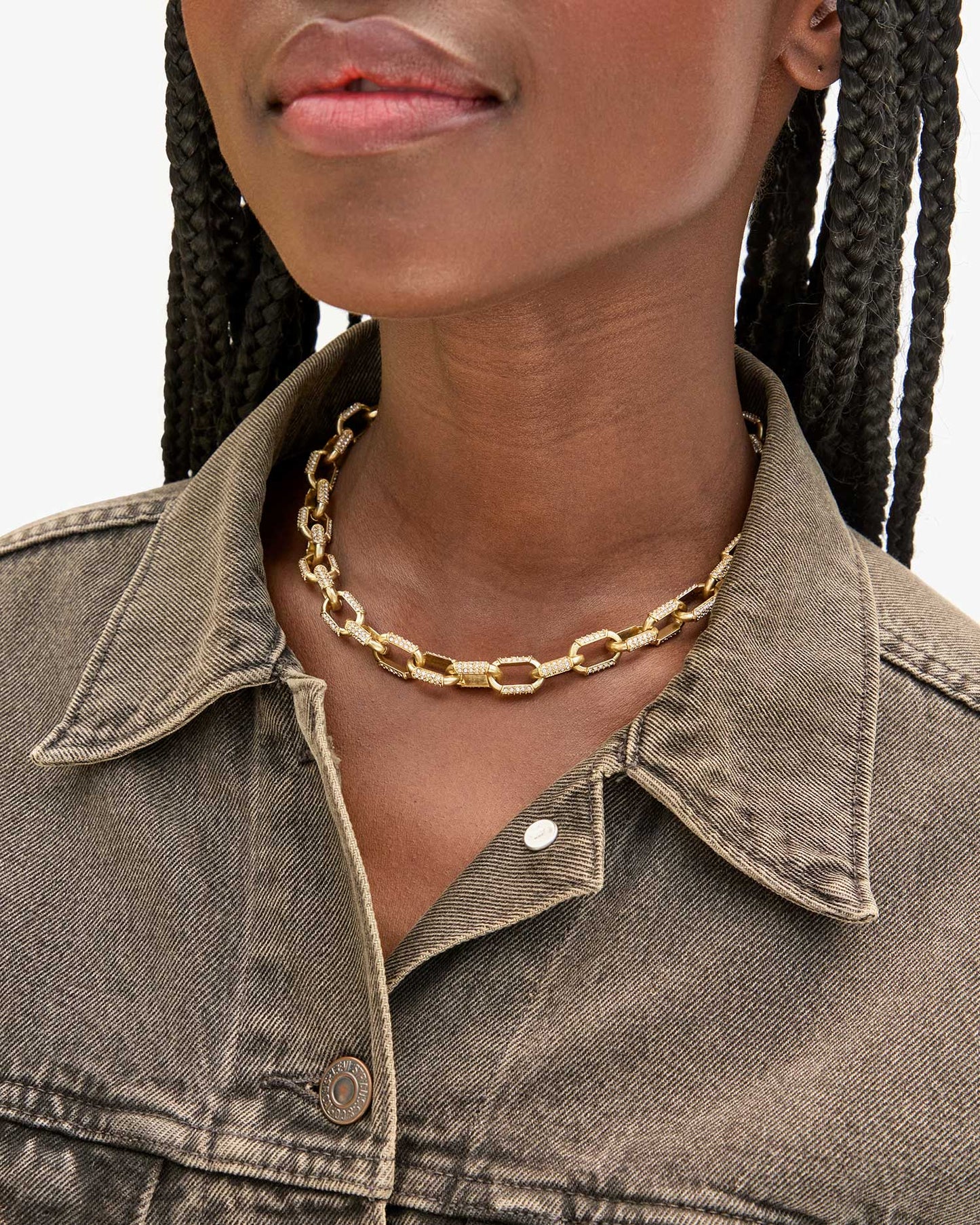 Modern Silver Link Necklace for Everyday Wear