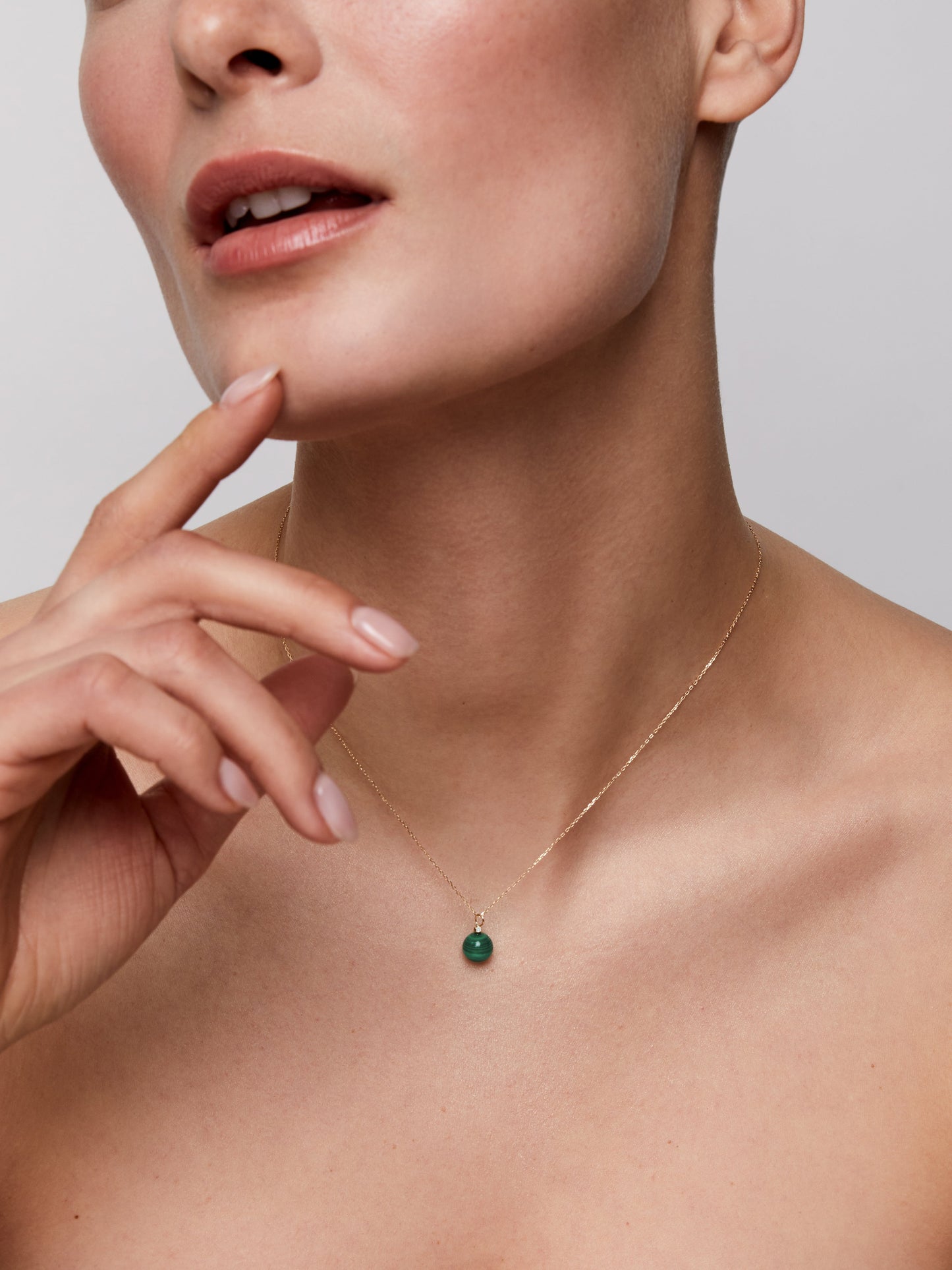 Malachite and Diamond Dot Necklace in 14kt Gold