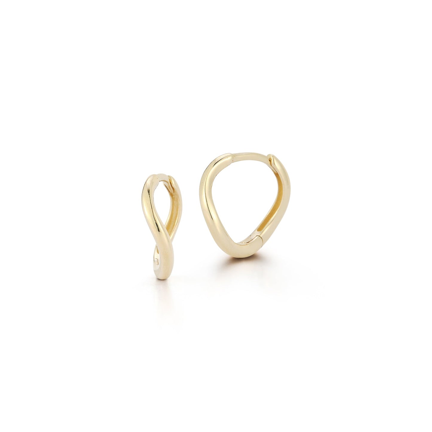 Gold Wave Huggie Earrings in 14kt