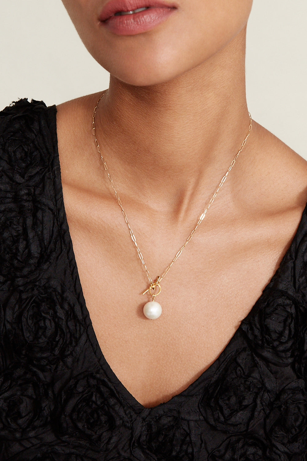 Elegant White Freshwater Pearl Toggle Necklace