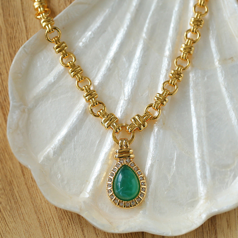 Vintage Green Crystal Necklace and Earrings Set