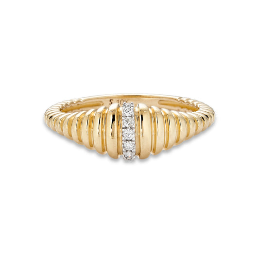 Elegant Diamond Pirouette Signet Ring