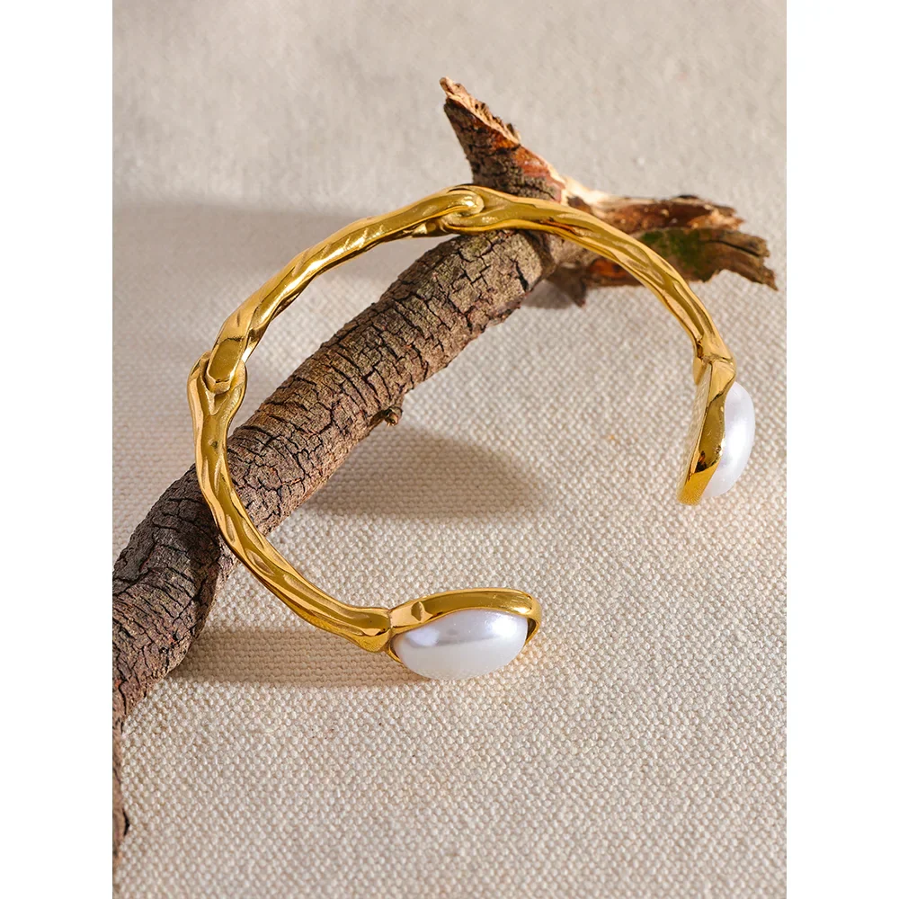 Imitation Pearls Stylish Cuff Bracelet