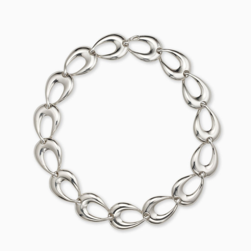 Silver Tilda Necklace with Elegant Design