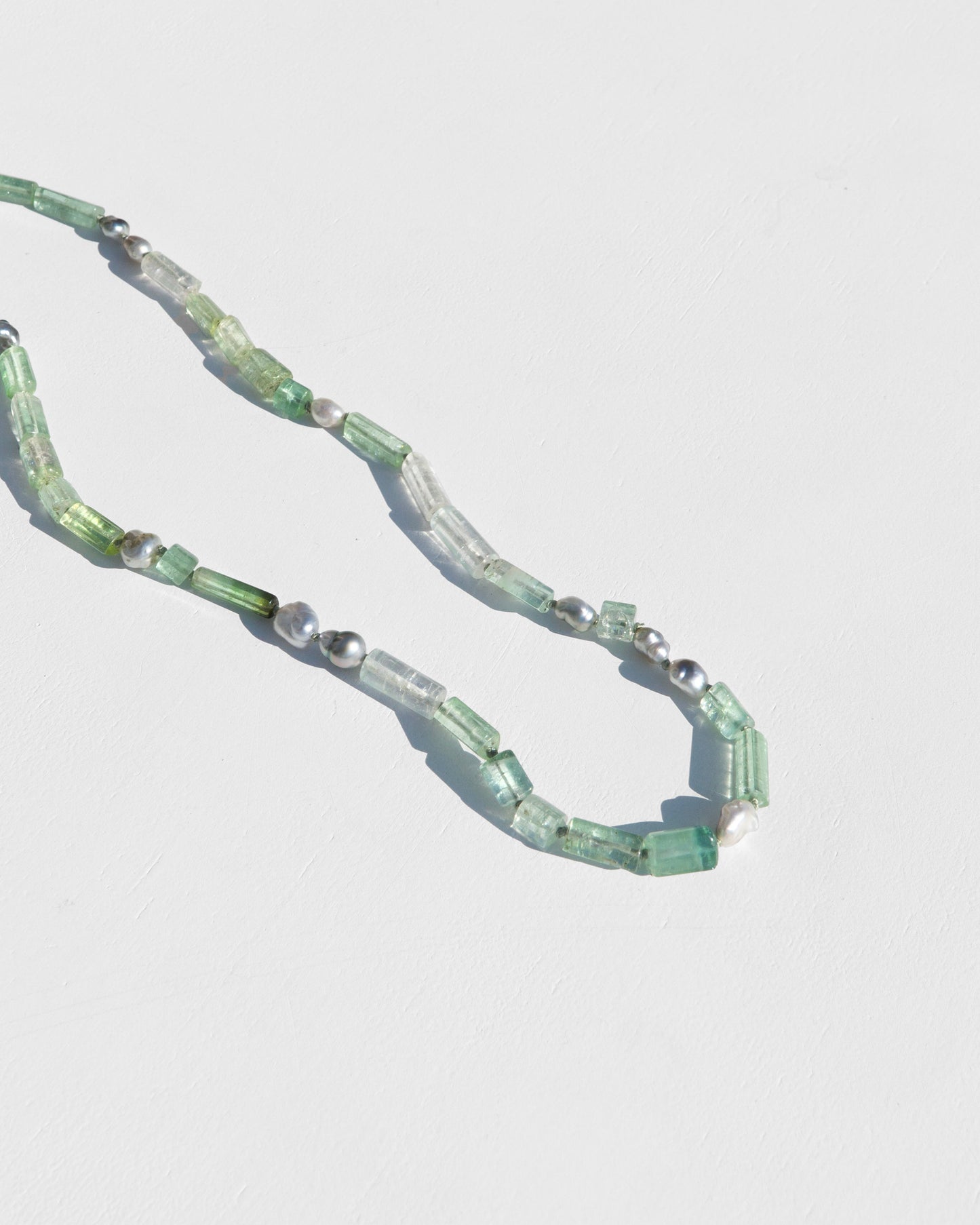 14K Layering Necklace in Danse Verte Style