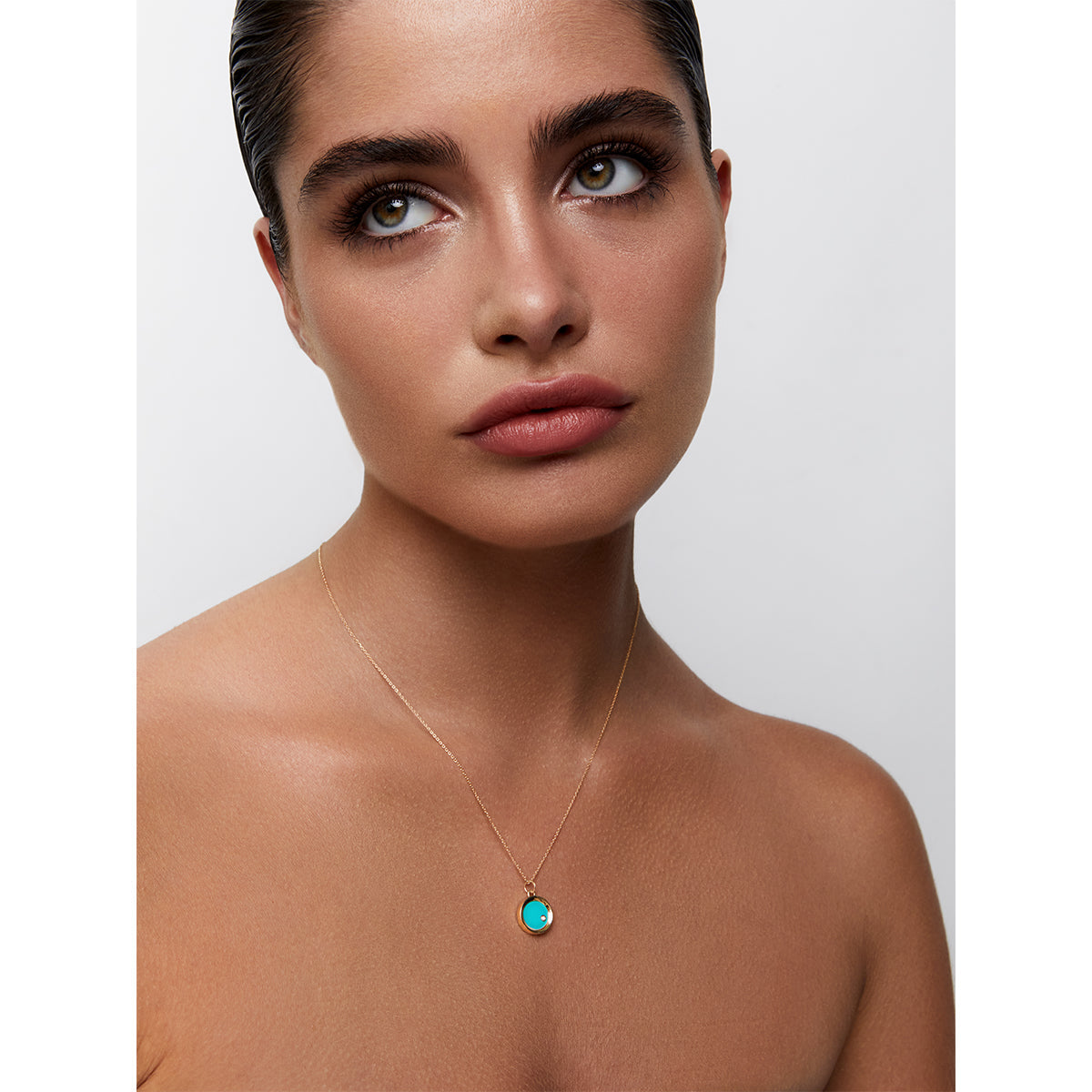 Turquoise Diamond Dot Coin Necklace in 14kt Gold