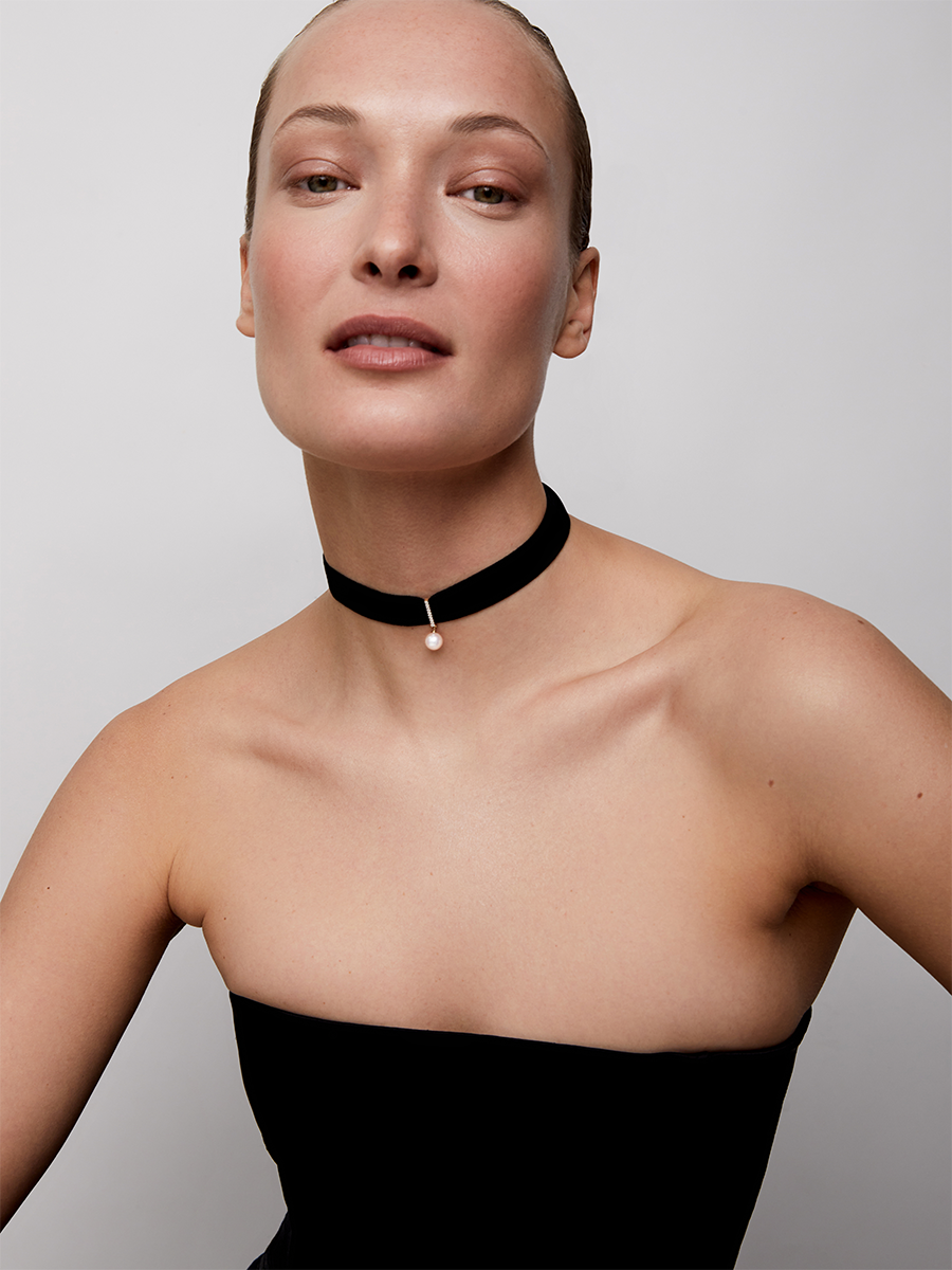 Gold Black Velvet Pearl Choker Necklace