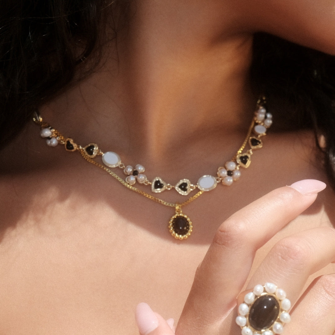 Onyx and Pearl Collar Necklace in Elegant Design