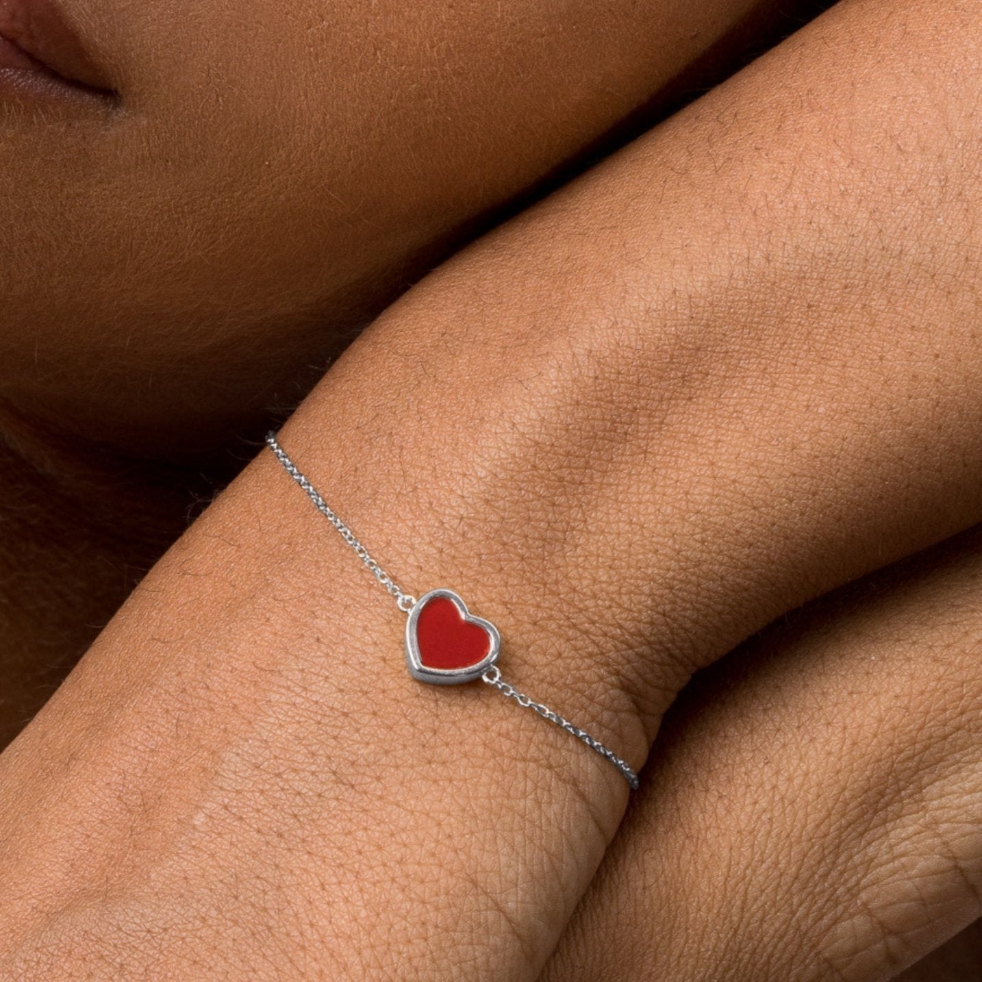 Delicate Heart Bracelet in Silver