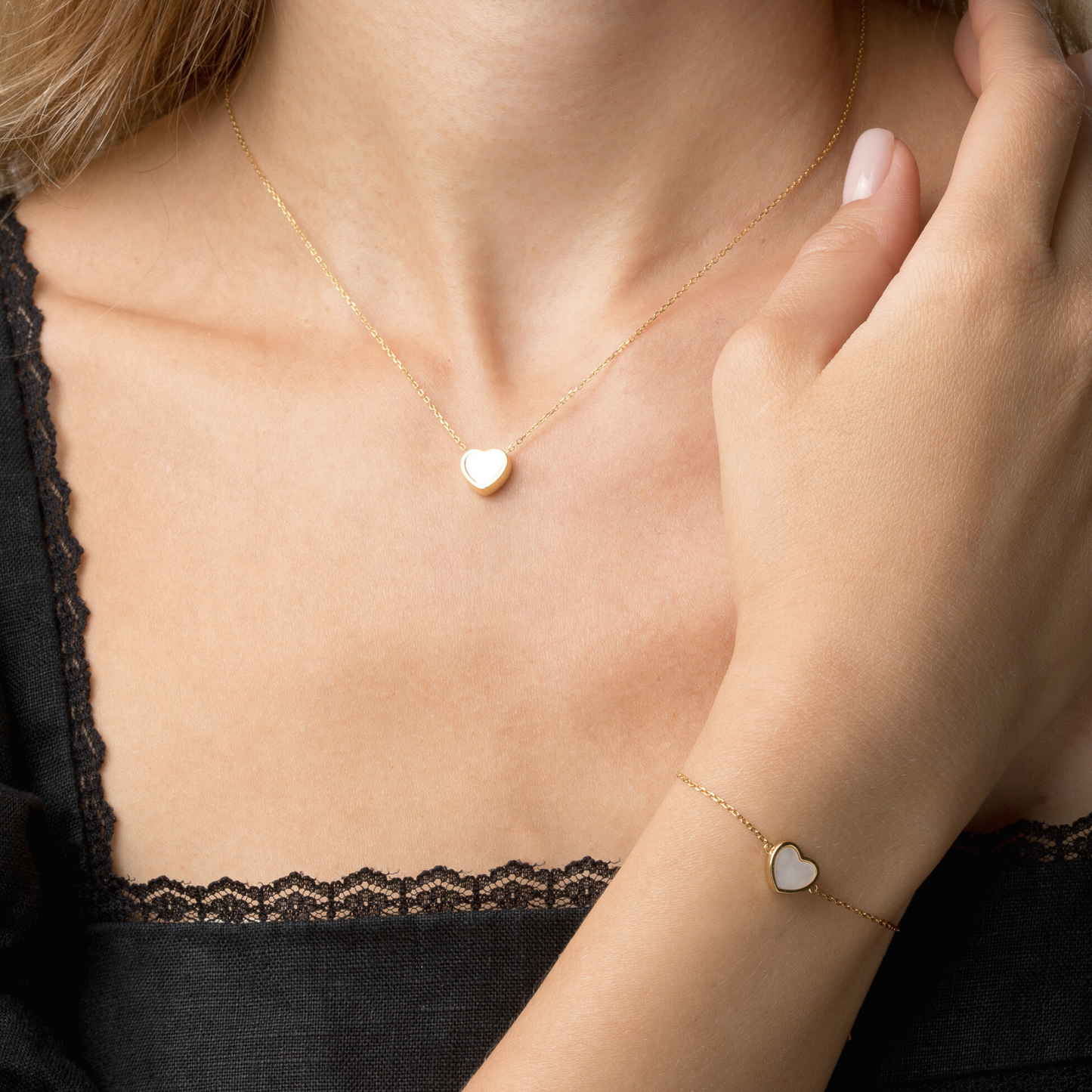 Delicate Tiny Heart Jewelry Set in Silver