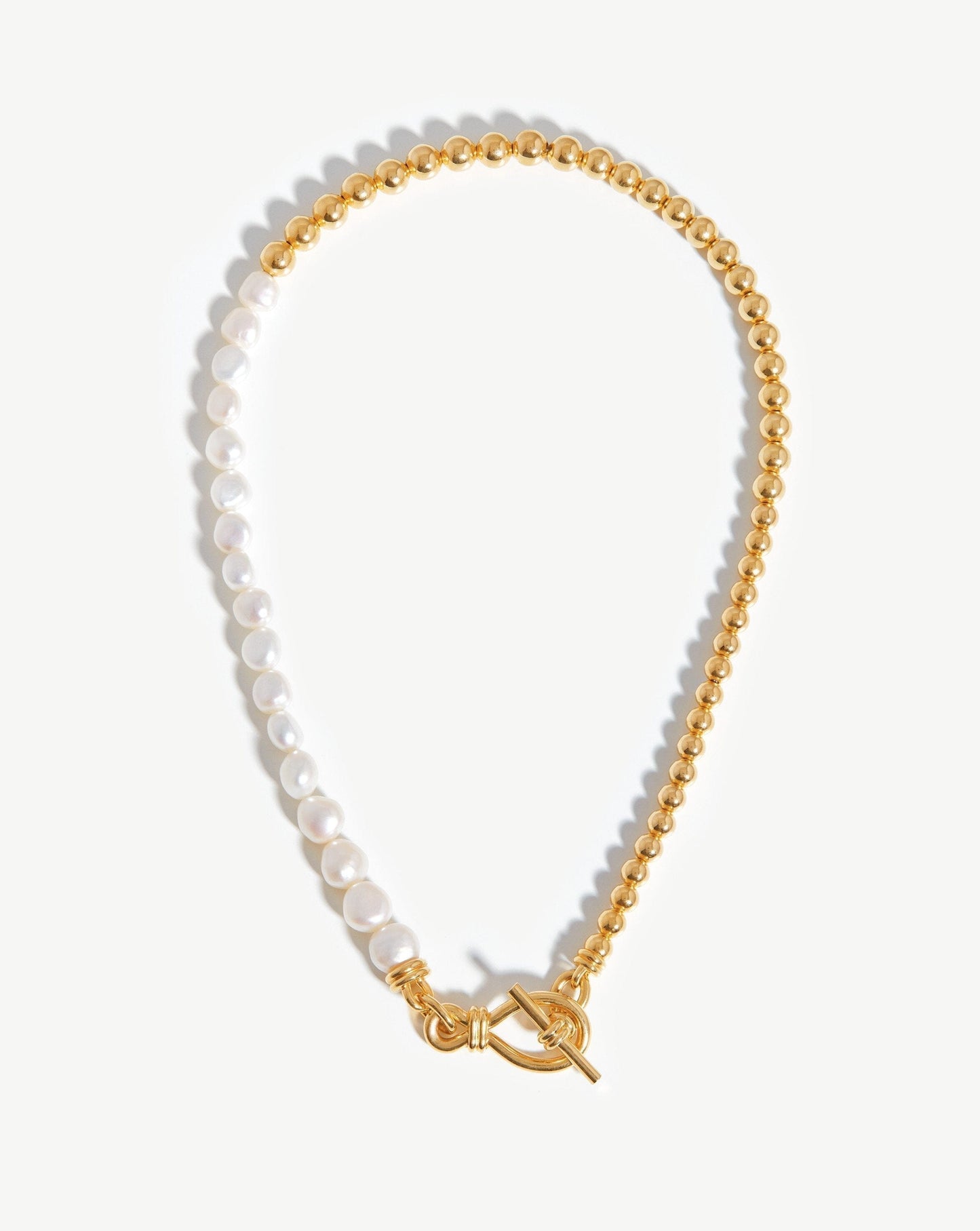 Baroque Pearl Beaded T-Bar Necklace in Gold Plated