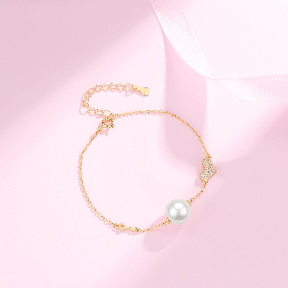 Freshwater Pearl and CZ Heart Bracelet 10-11mm