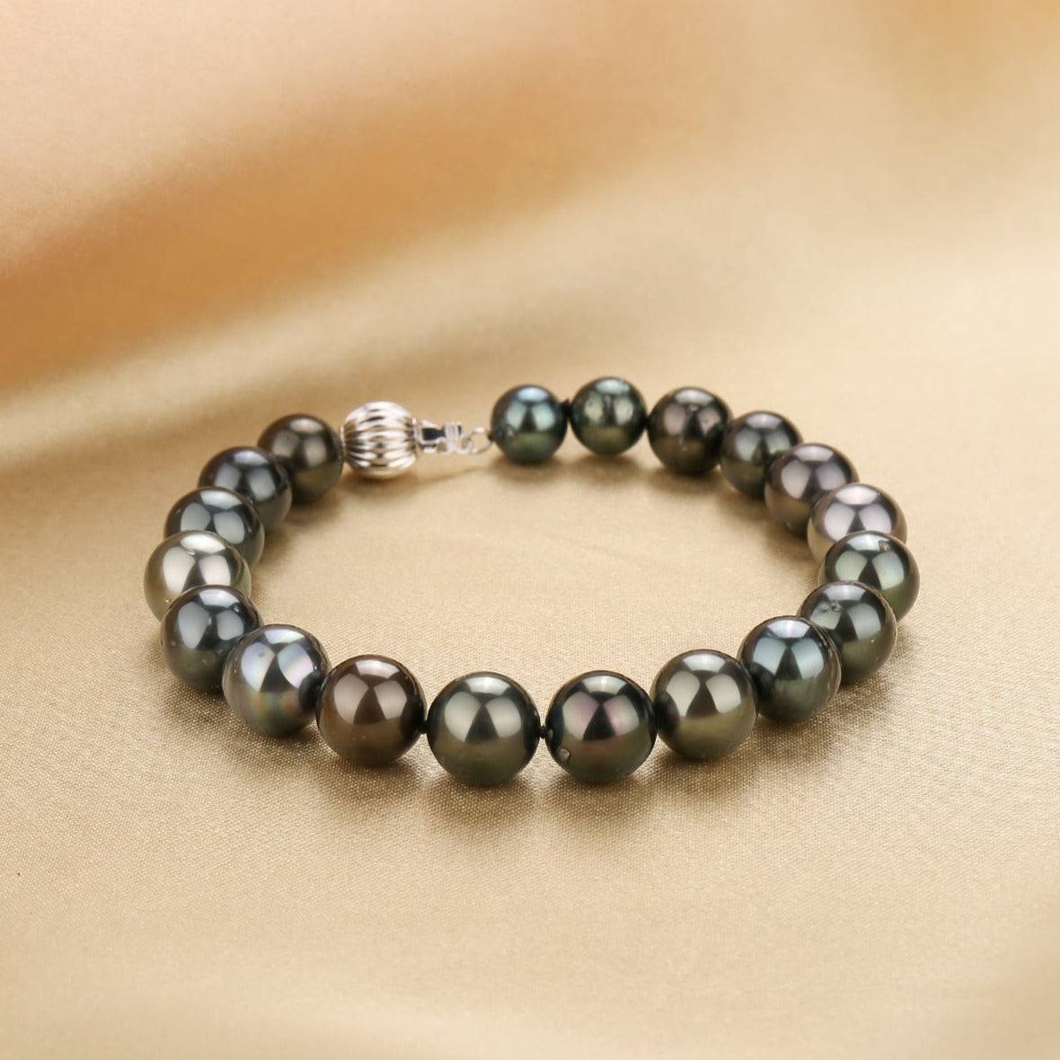 Tahitian South Sea Pearl Bracelet in High Quality