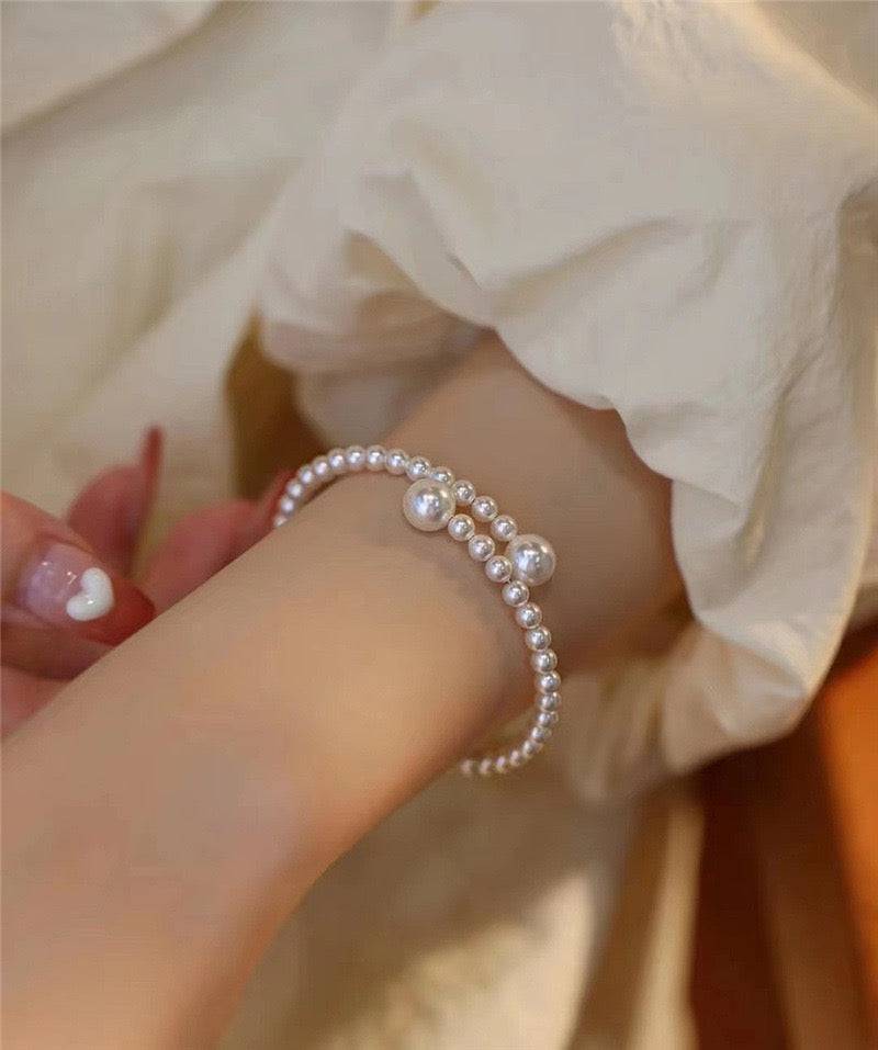 White Freshwater Pearl Bracelet for Timeless Style