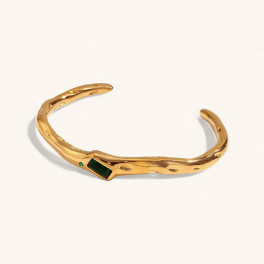 Zircon Rectangular Bangle in Stylish Design