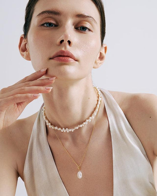 Pearl Choker Style Necklace in Elegant Design