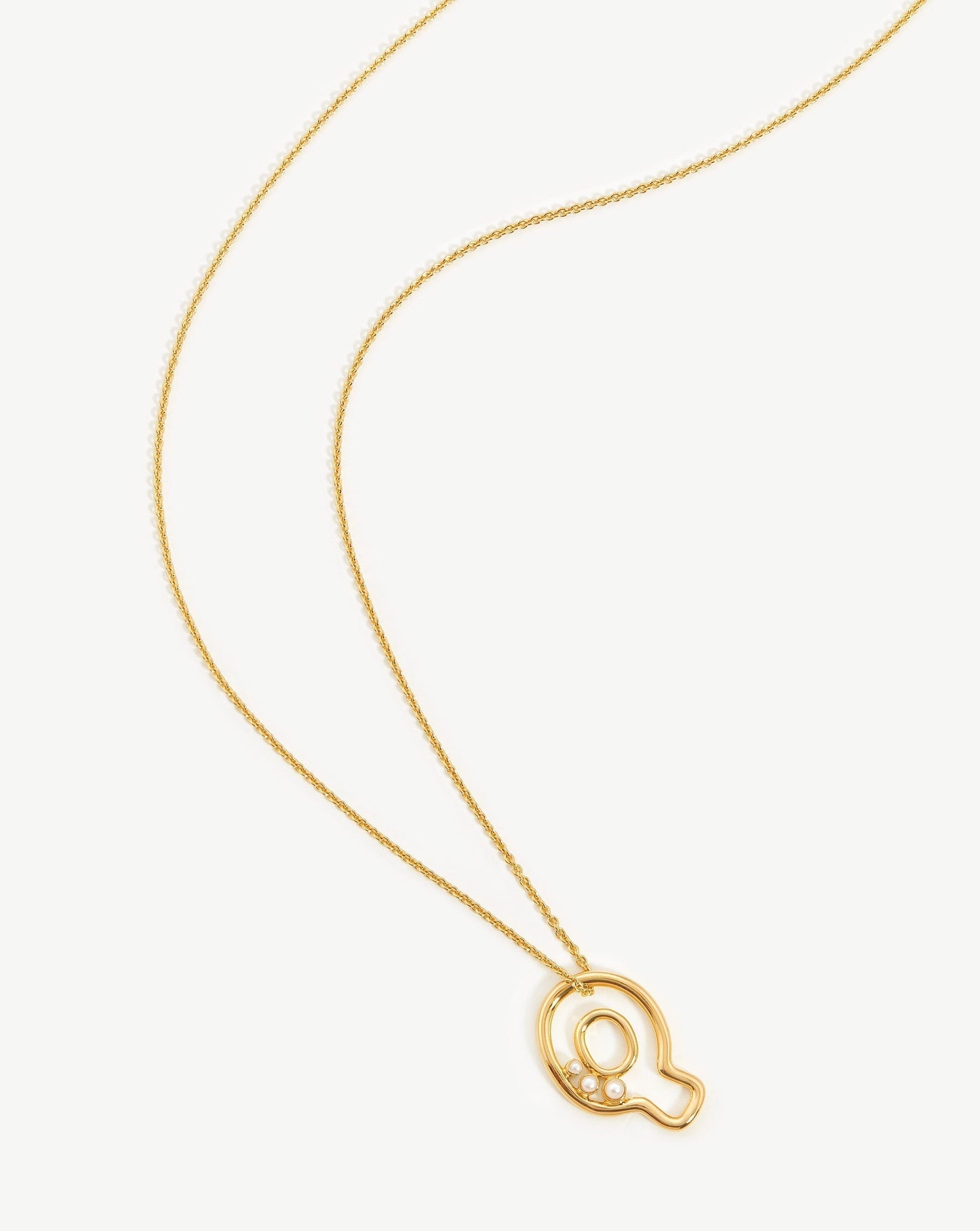 Chubby Pearl Initial Pendant Necklace in Gold Vermeil 4