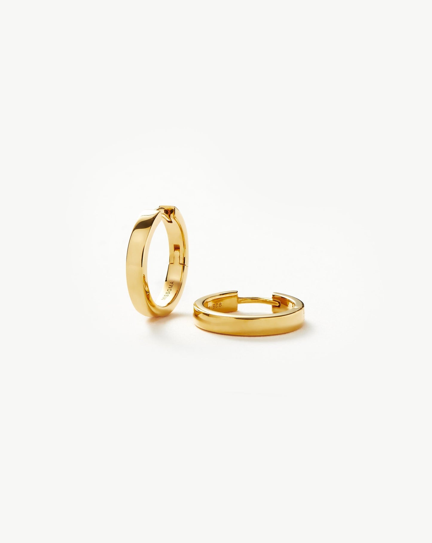 Small Classic Flat Hoop Earrings in 18k Gold Vermeil