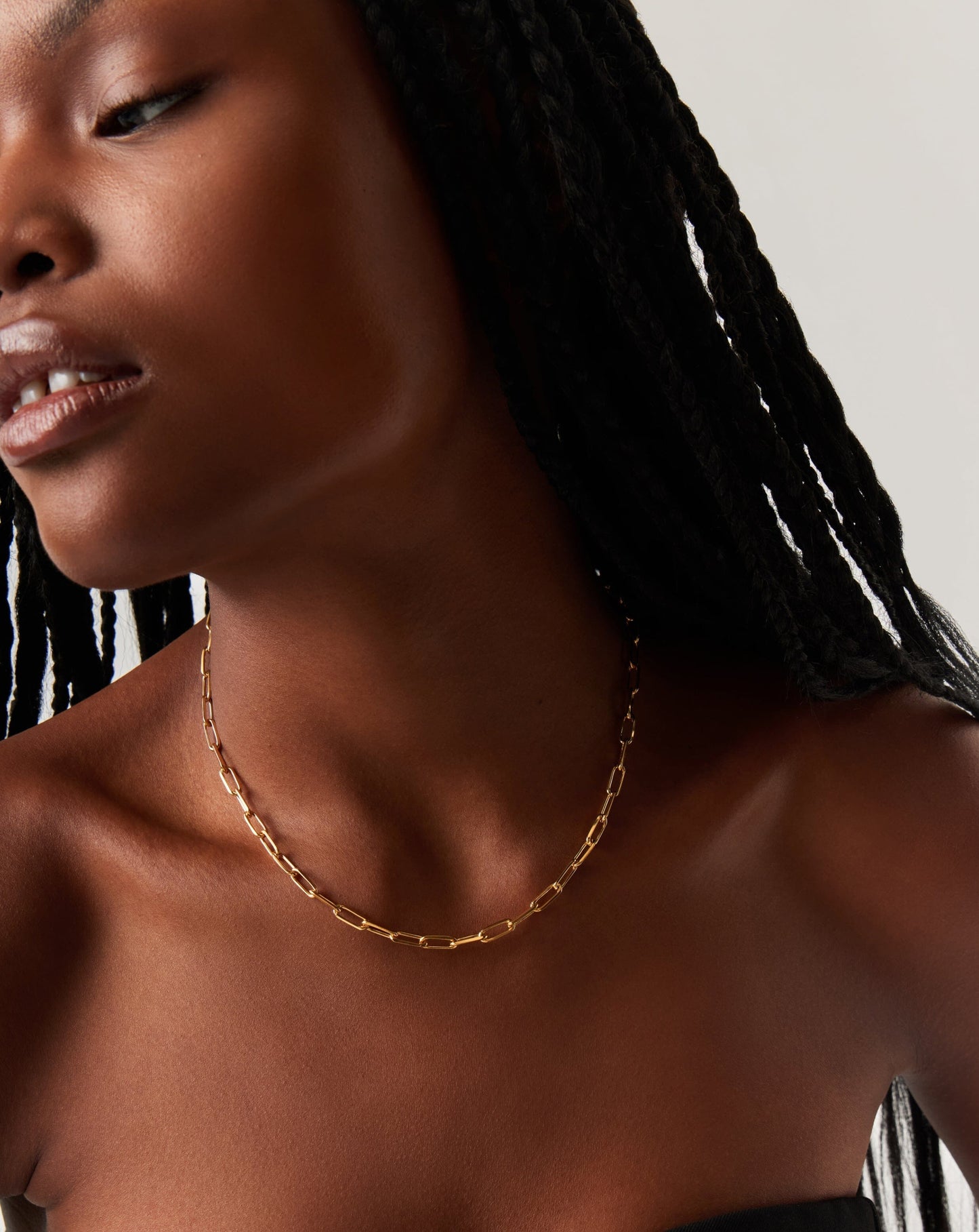 Mini Short Paperclip Chain Necklace in 18k Gold Plated