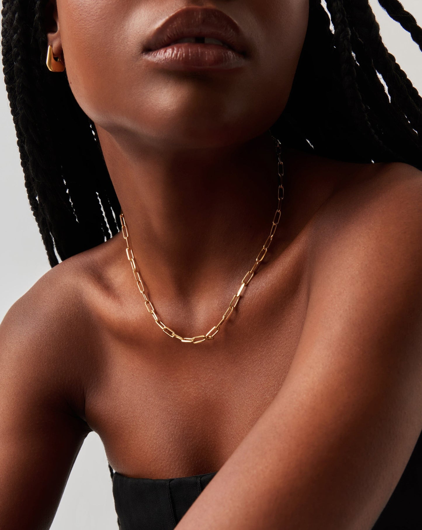 Mini Short Paperclip Chain Necklace in 18k Gold Plated