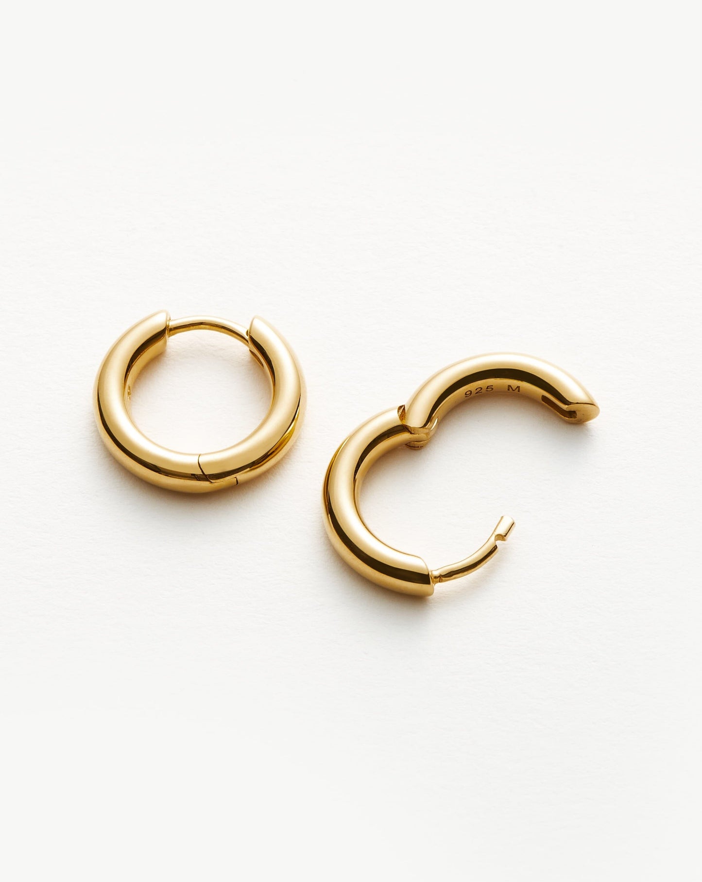 Mini Hoop Earrings in 18k Gold Plated Design