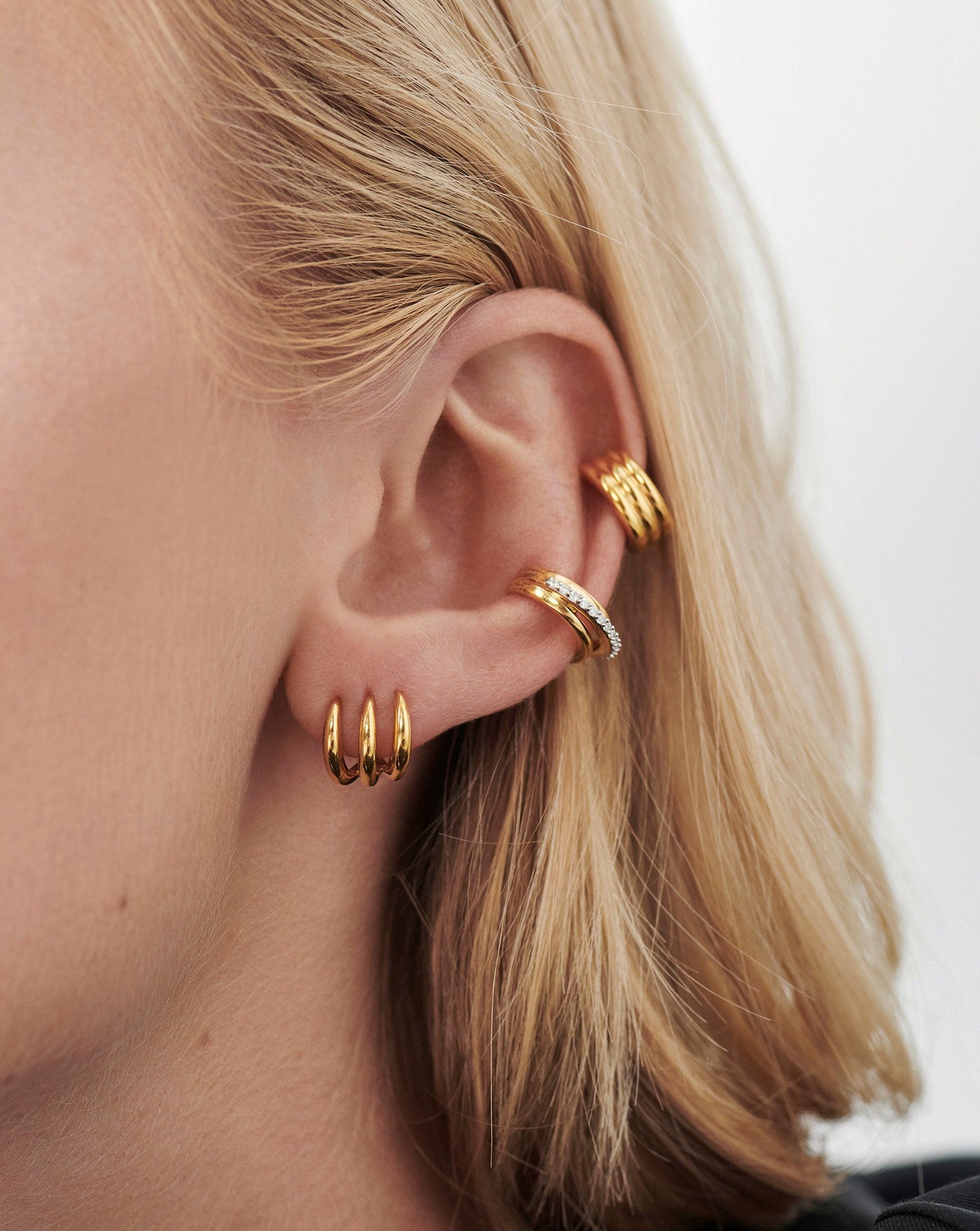 Claw Style Stud Earrings for Everyday Wear