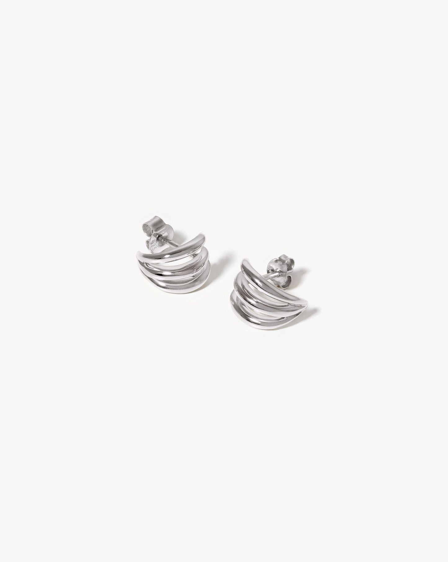 Stylish Claw Stud Earrings for Everyday Wear