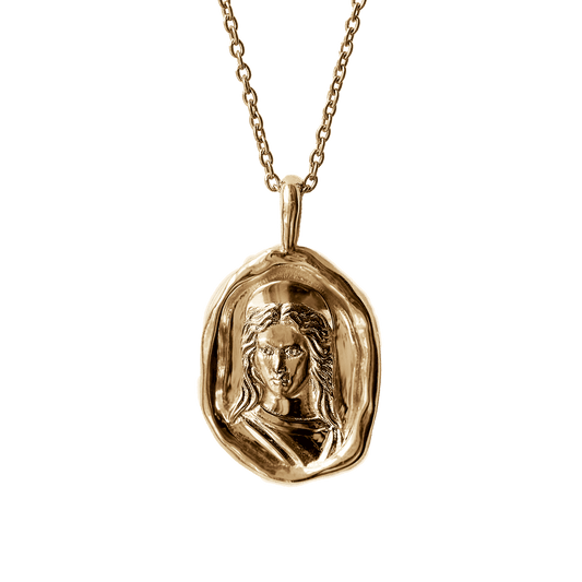 Molten Gold Pendant Necklace for Everyday Wear