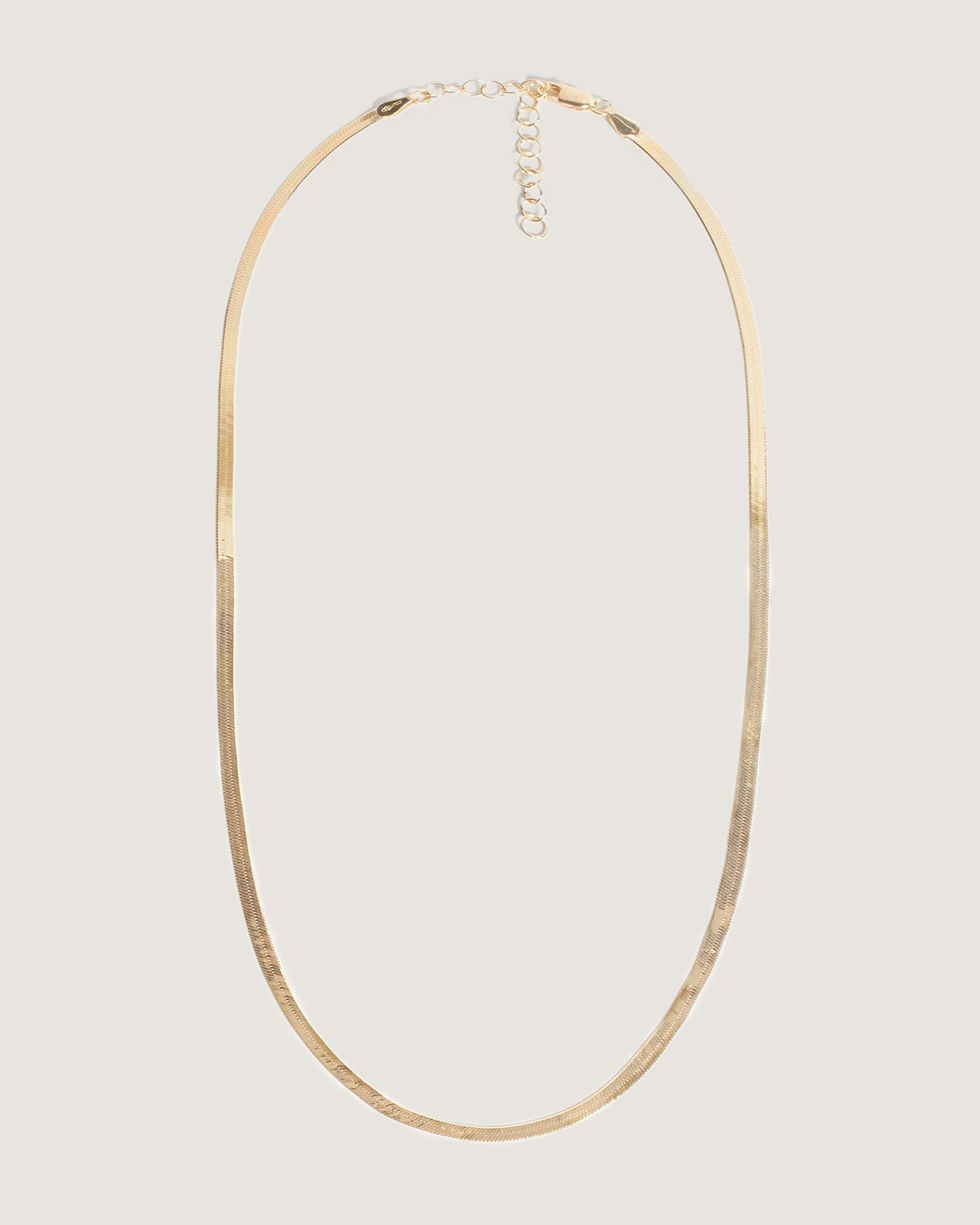 Herringbone Chain Necklace in Sleek Design