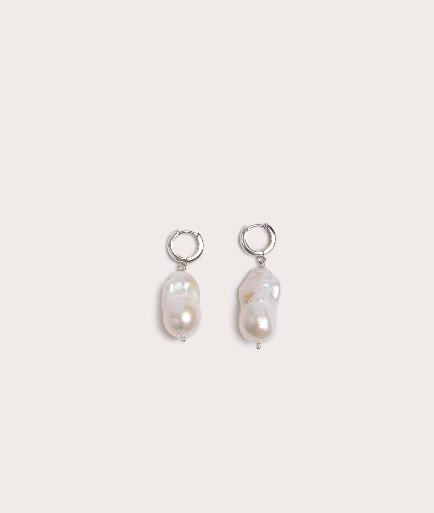 Baroque Pearl Earrings in Elegant Design 3