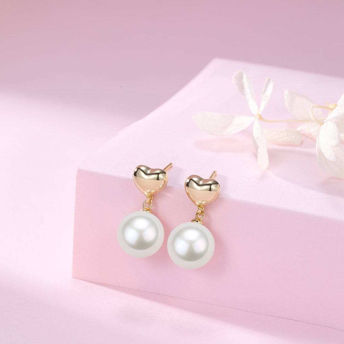 Freshwater Pearl Heart Stud Earrings 10 to 11mm