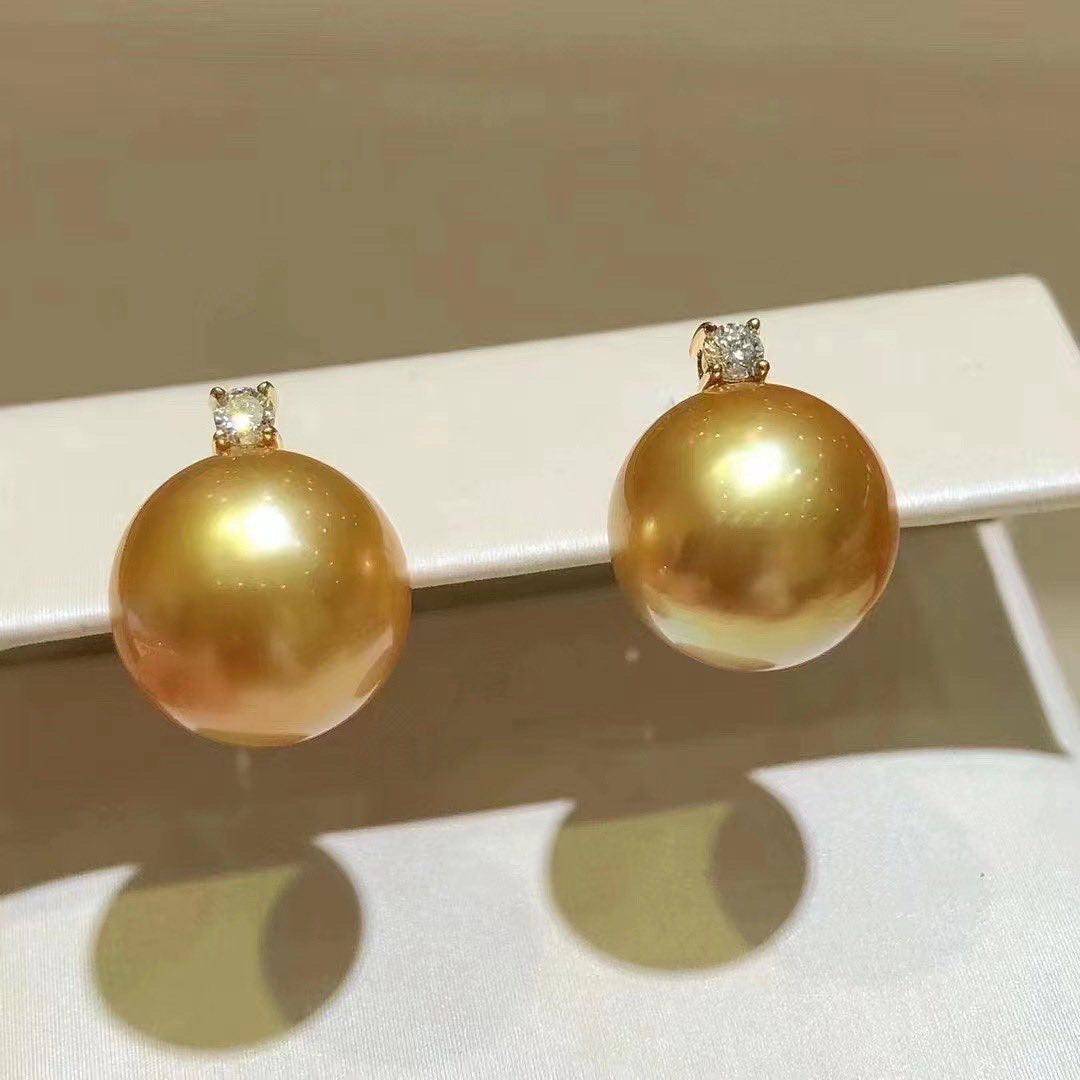 Golden South Sea Pearl and 18K Gold Earrings