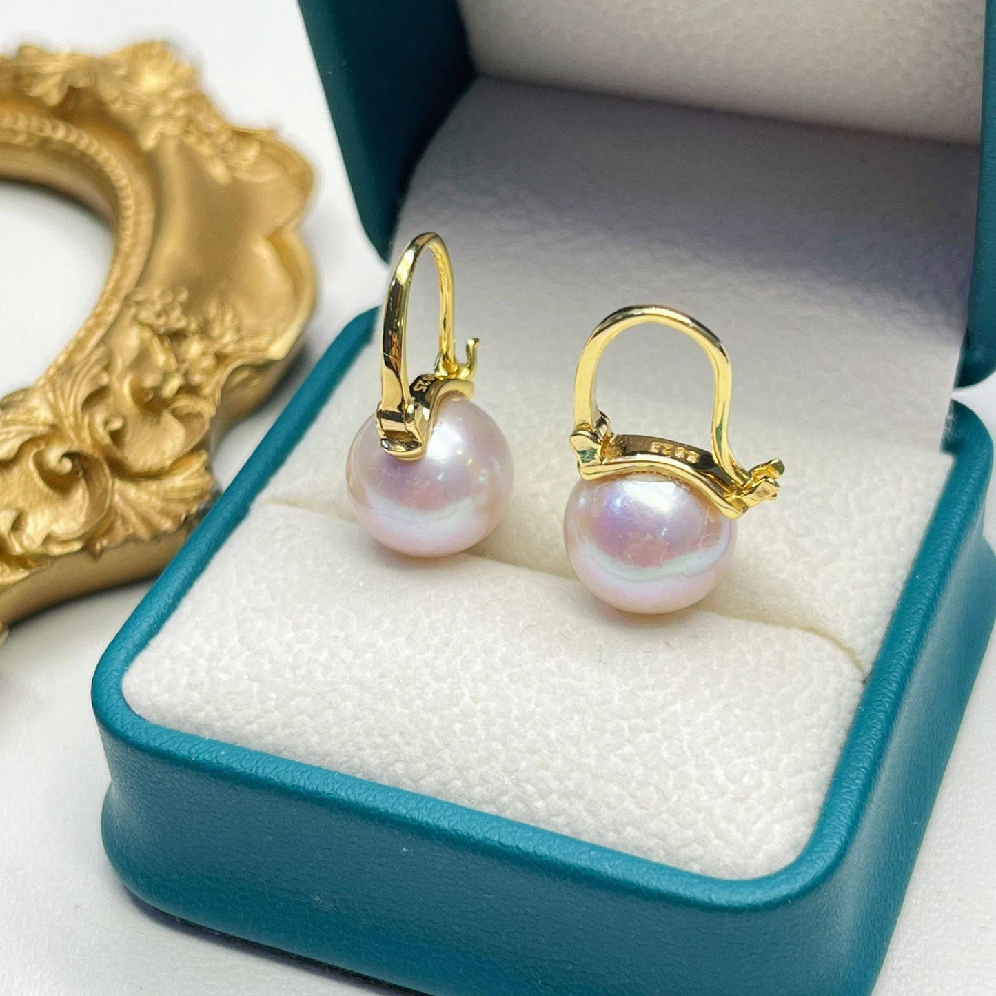 Modern Bucket-Shaped Freshwater Pearl Earrings