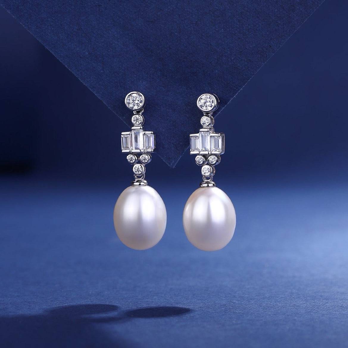 Freshwater Drop Earrings in Royal-Inspired Design