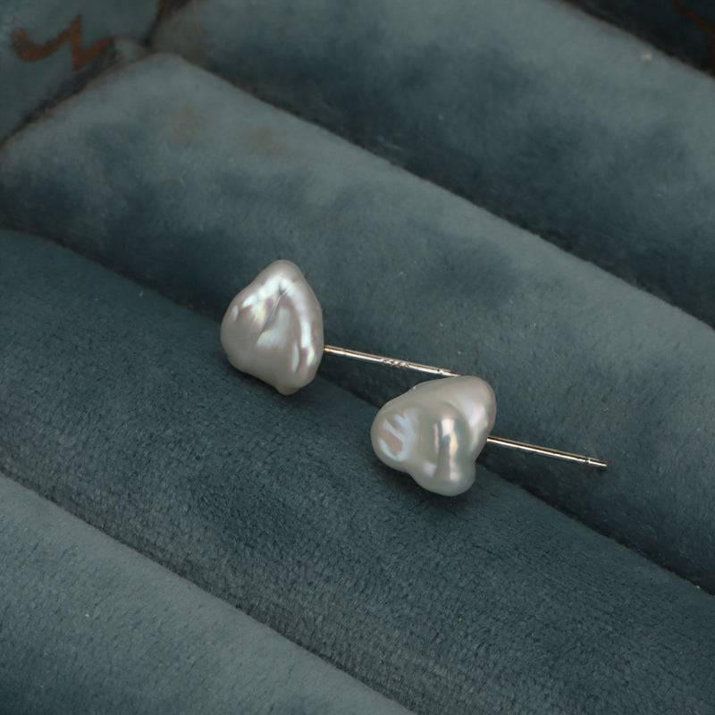 Baroque Pearl Stud Earrings in Keshi Style