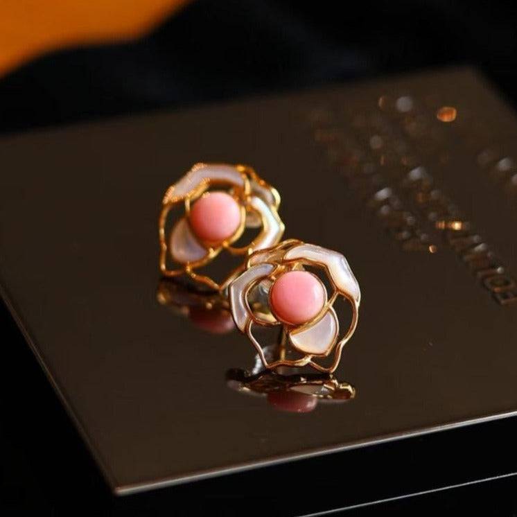 Elegant Rose Pink Conch Pearl Earrings