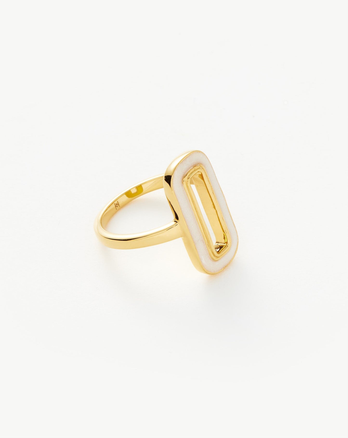 Ovate Enamel Ring in Unique Design