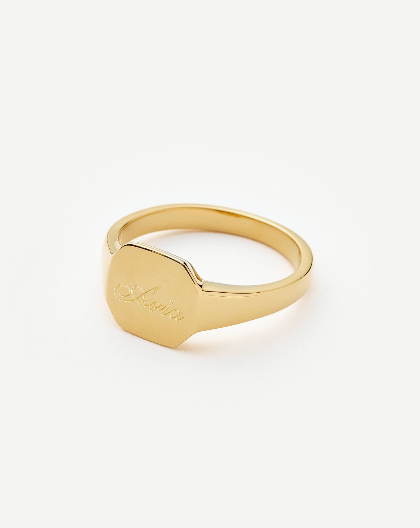 Engravable Signet Ring in 18k Gold Vermeil