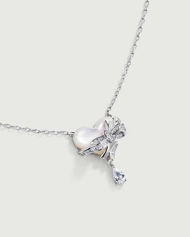 Heart-Shaped Necklace in Elegant Design