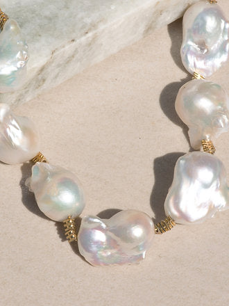 Baroque Pearl Choker Necklace for Elegant Look