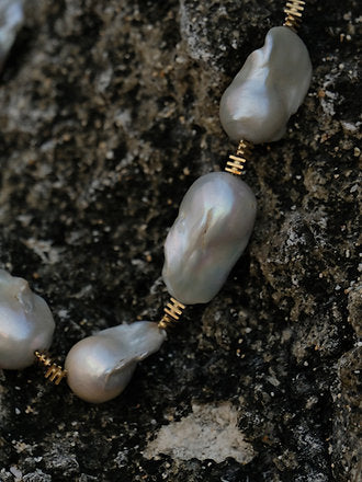 Baroque Pearl Choker Necklace for Elegant Look