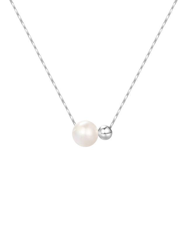 Elegant Pearl Necklace with Galaxy Design