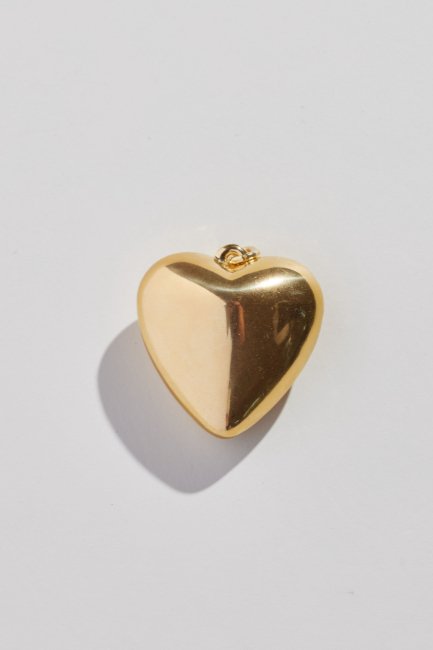 Oversized Heart Charm in Gold Material