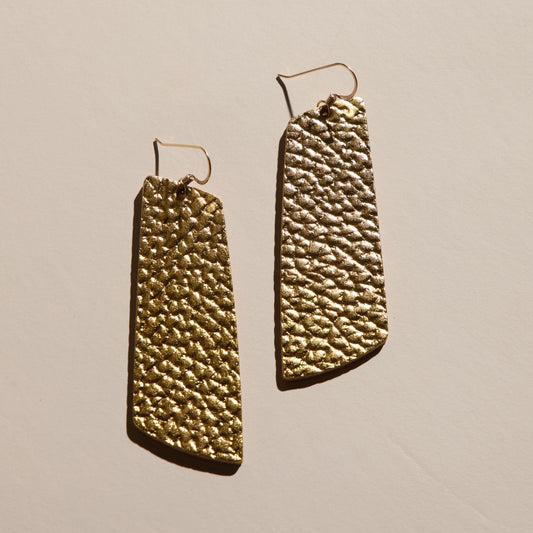 Hammered Gold Gemstone Jewelry Design