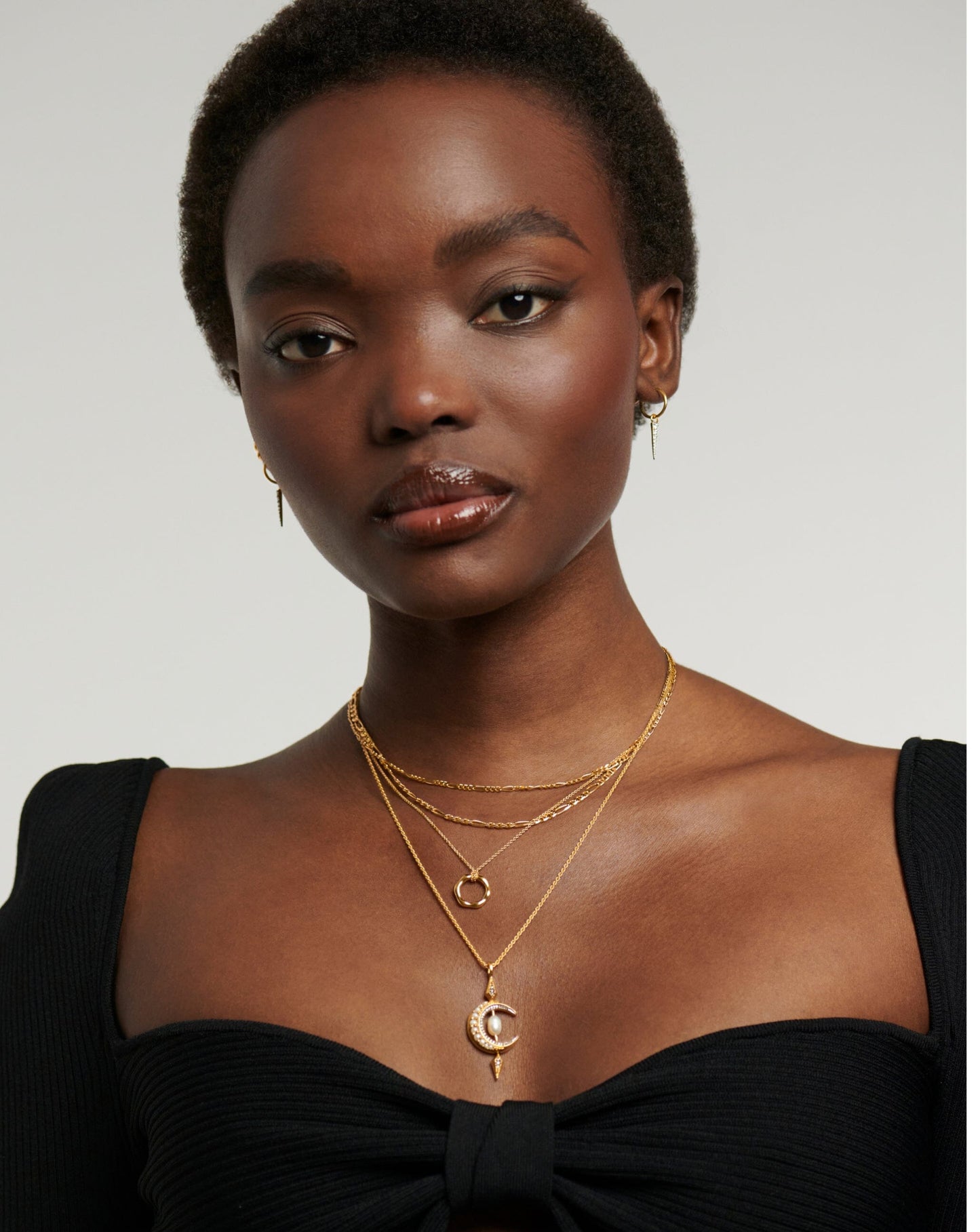 Crescent Moon Pearl Necklace in 18k Gold Vermeil