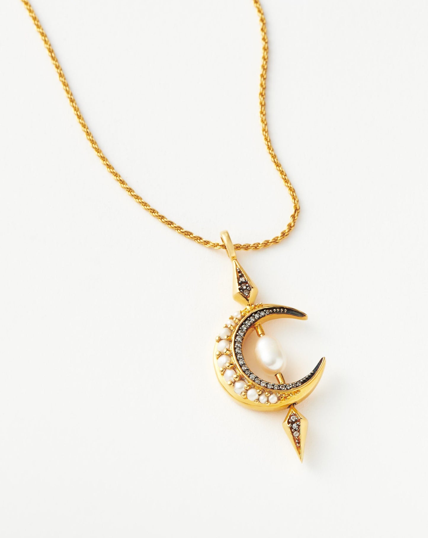 Crescent Moon Pearl Necklace in 18k Gold Vermeil