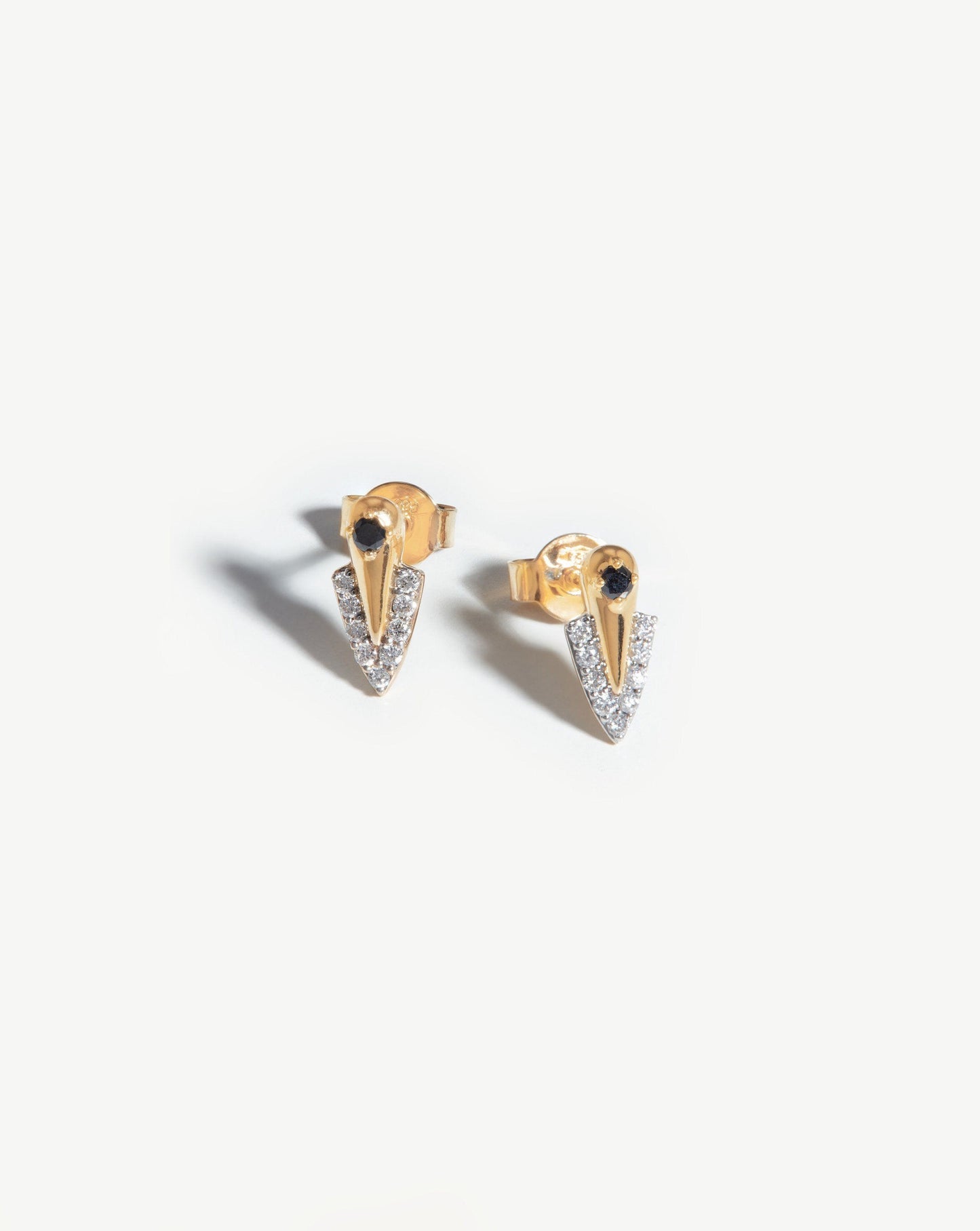 14k Solid Gold Diamond Arrow Stud Earrings